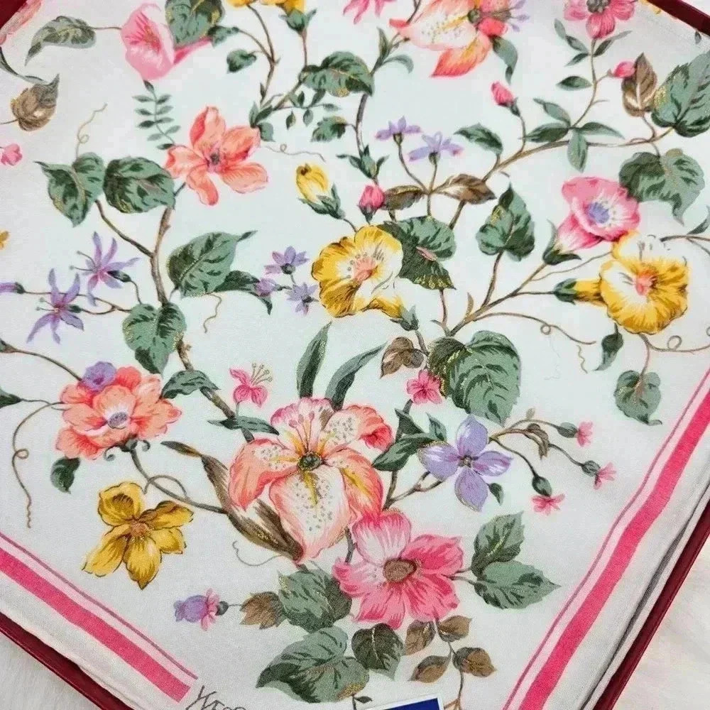 YS Floral Pattern Design Neckerchief - Picture 6 of 7
